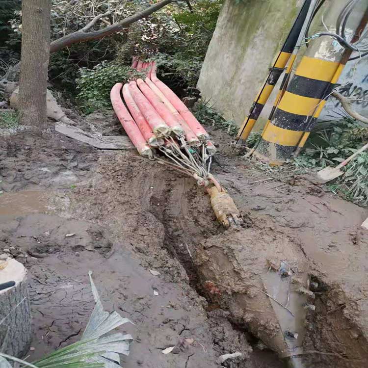 神池拖拉管